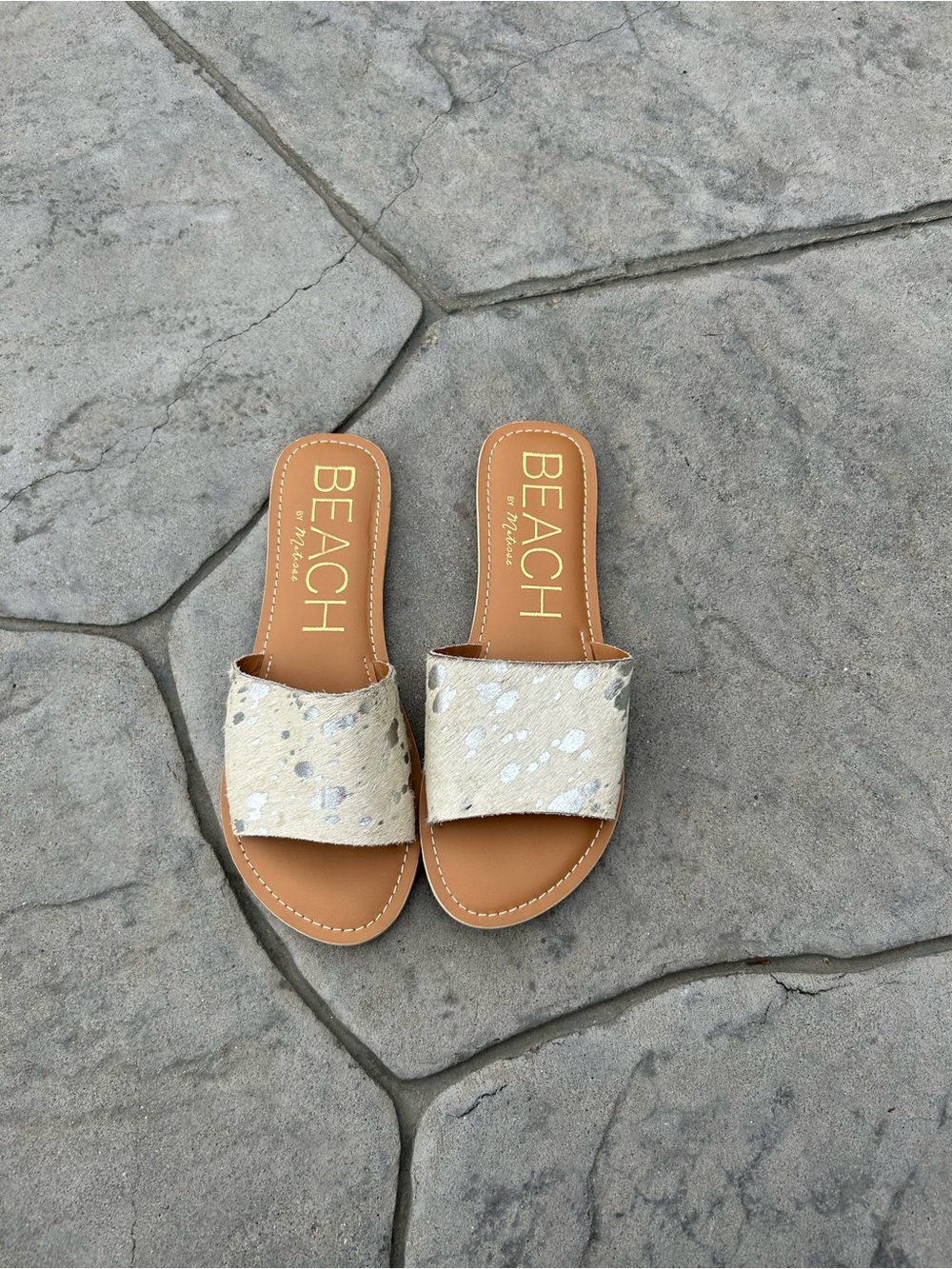 Cream Metallic Spot Slide Sandals